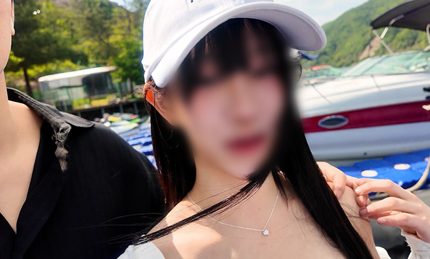 관전 부부의 은밀한 요트 파티 정식 유통 성인 콘텐츠 회원제 콘텐츠 이미지