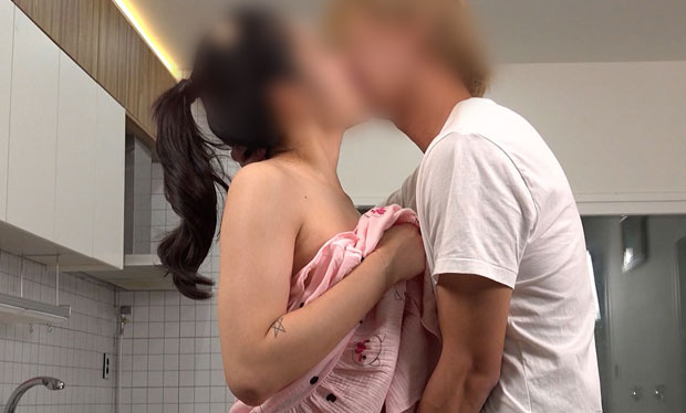 일본 오빠들과 그룹섹스 즐기는 여동생 한국 성인 콘텐츠 리뷰 썸네일